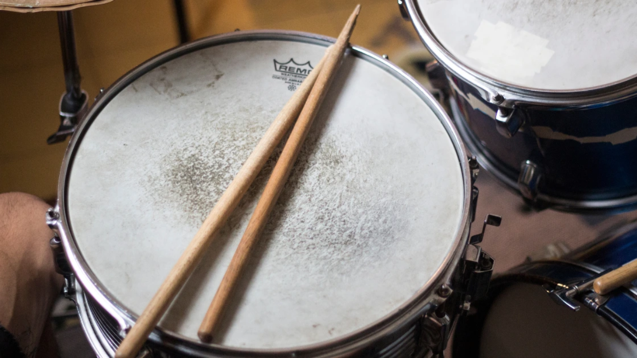 Choosing the Right Drumsticks for Drums
