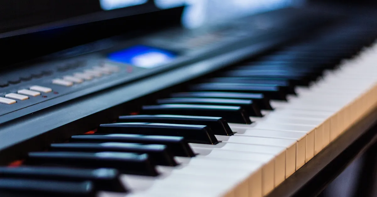Perfect Keyboard for Your Home Studio Setup 1