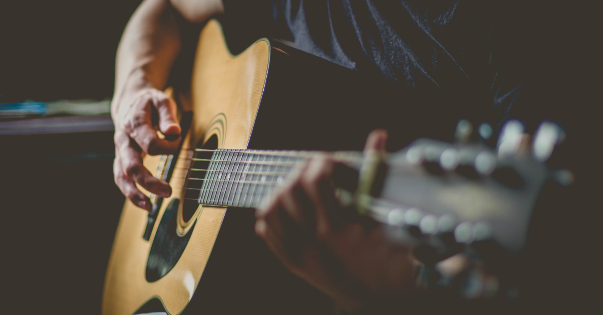 Top Acoustic Guitars for beginners Chennai