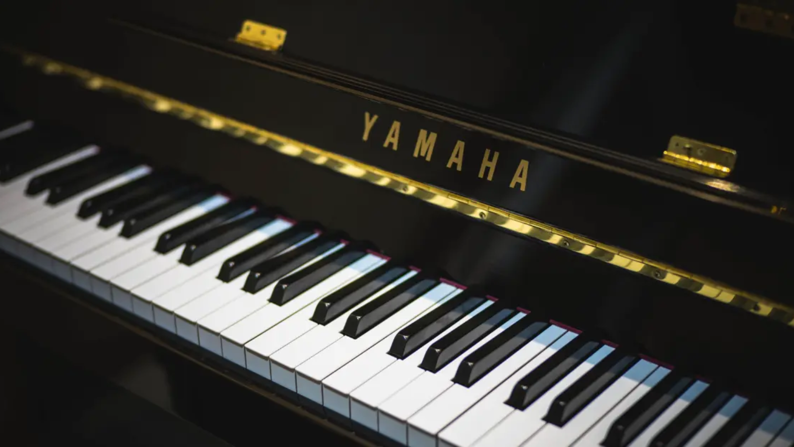 Top Piano Gifts for Aspiring Musicians