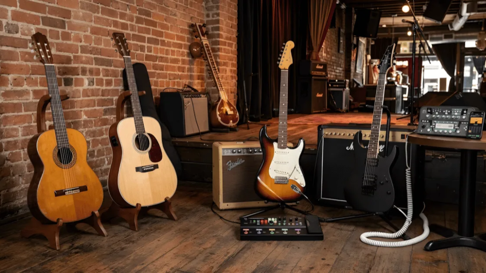 Powerful Evolution of Guitar From Acoustic to Electric